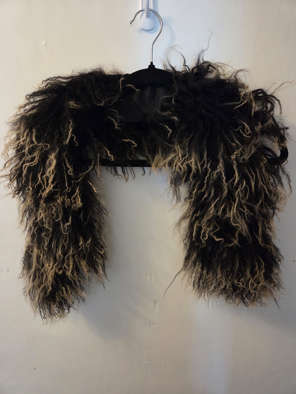 Faux Fur Cropped Shawl - Black with Blonde Highlights